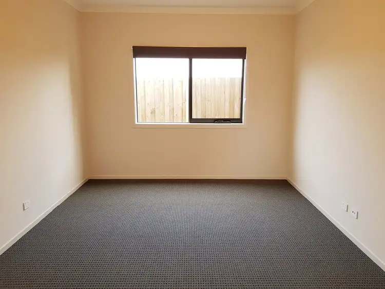 Fifth view of Homely house listing, 32 Adrian Street, Cranbourne East VIC 3977
