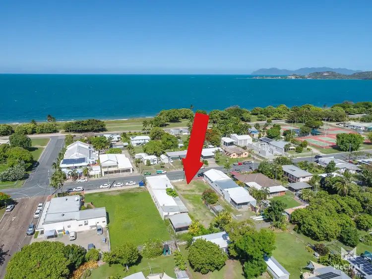 37 Murroona Street, Bowen QLD 4805