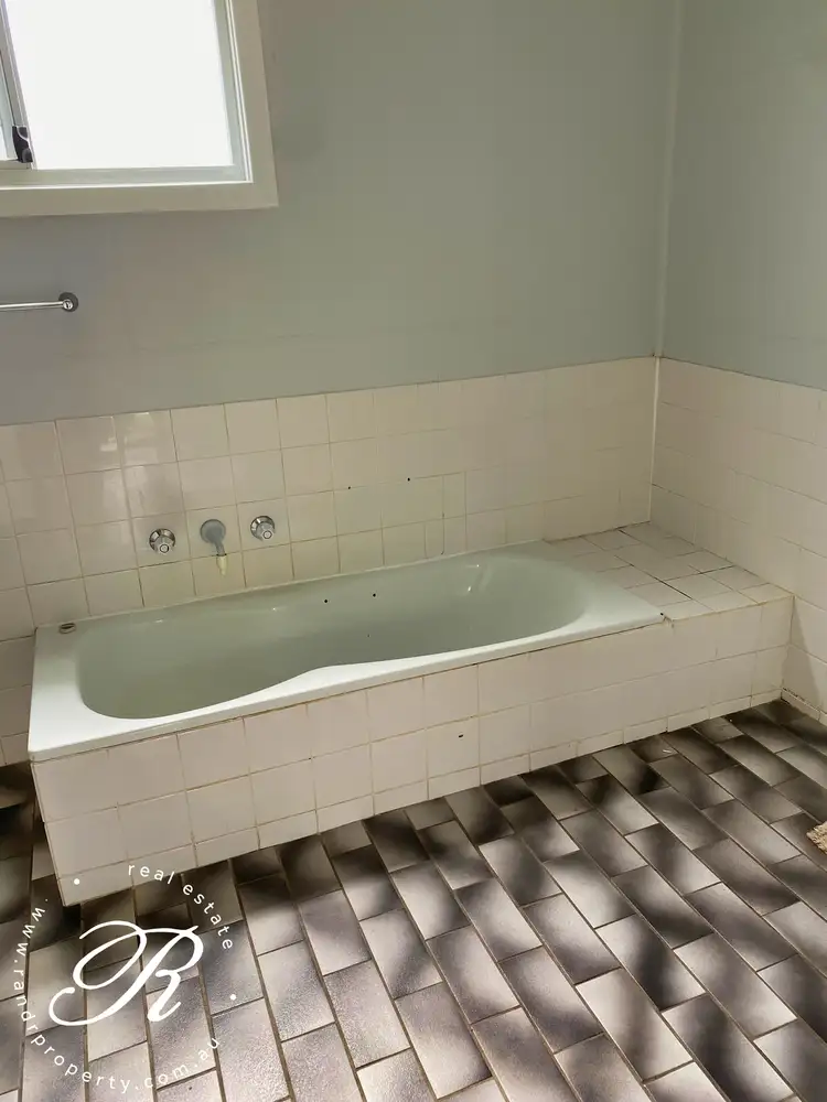 Fifth view of Homely house listing, 100 Ribbons Road, Stroud NSW 2425