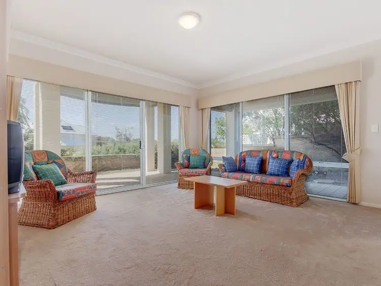 Seventh view of Homely house listing, 8 Wave Cove, Port Kennedy WA 6172