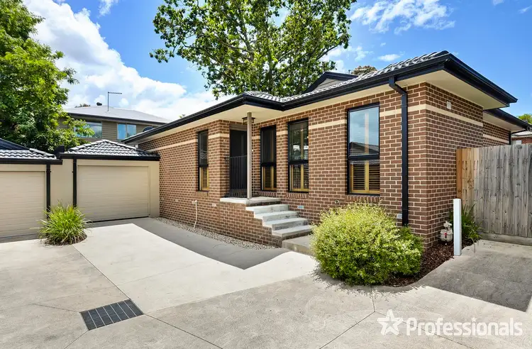 4/11 Cameron Road, Croydon VIC 3136