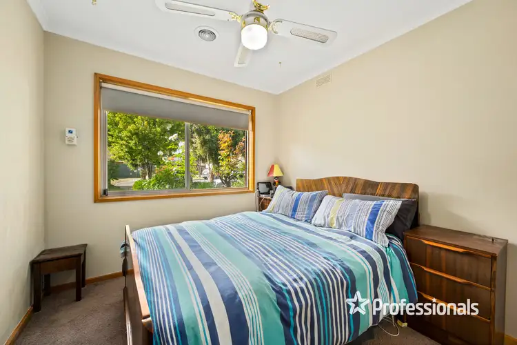 Sixth view of Homely house listing, 6 Wright Court, West Wodonga VIC 3690