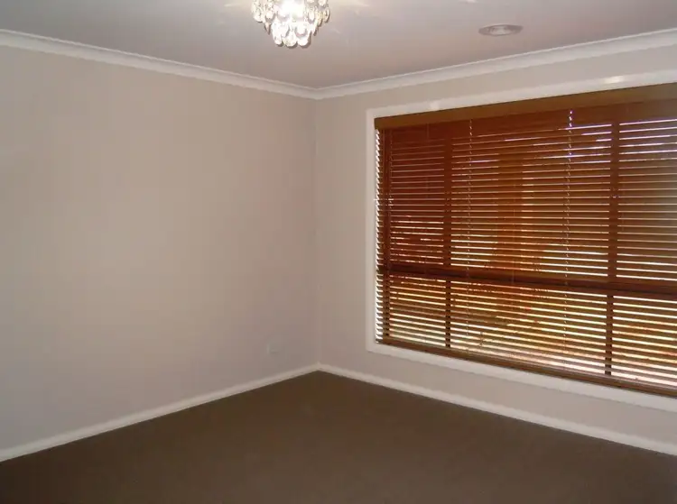 Fifth view of Homely house listing, 10 Colombera Circuit, Wodonga VIC 3690
