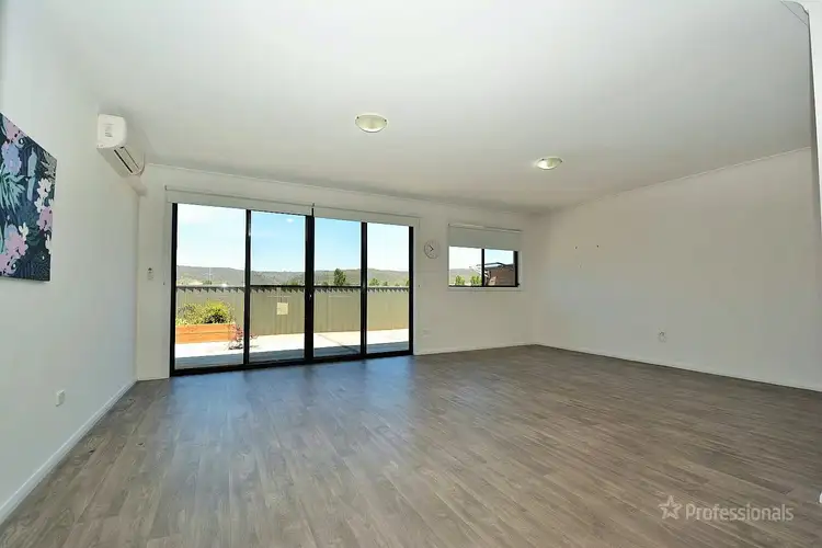 Fourth view of Homely house listing, 1/10 Wilton Close, Lithgow NSW 2790
