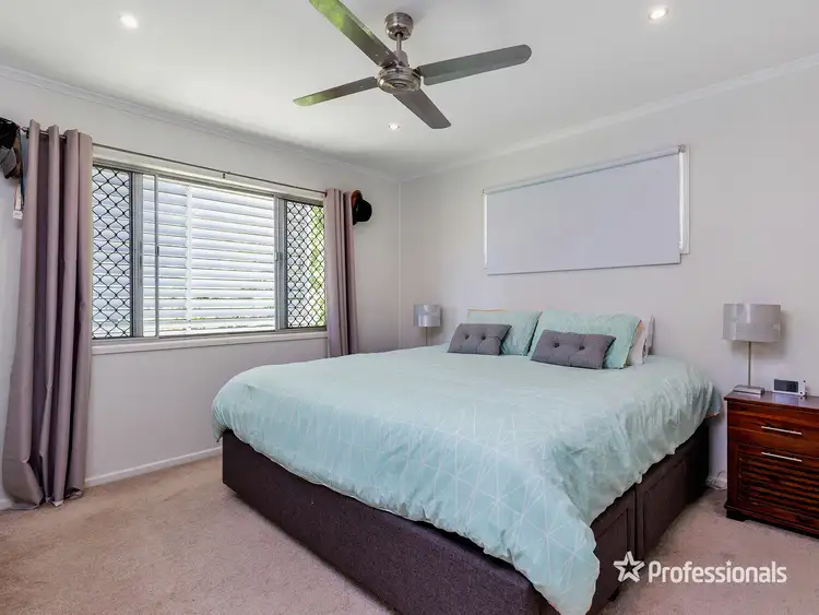 Fifth view of Homely house listing, 4 Kolora Crescent, Ferny Hills QLD 4055