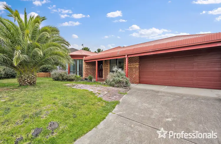 18 Pinnacle Rise, Lilydale VIC 3140