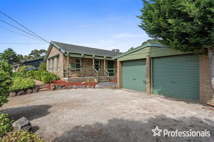 4 Woodpecker Pass, Chirnside Park VIC 3116