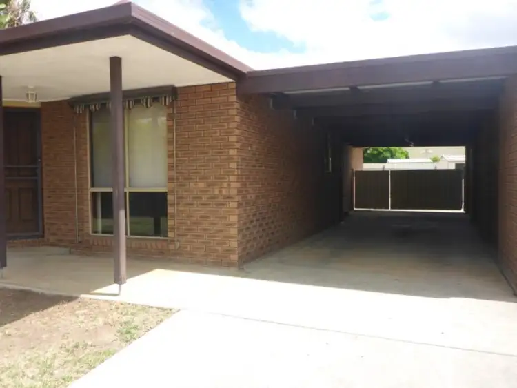 Second view of Homely house listing, 6 David Place, Wodonga VIC 3690