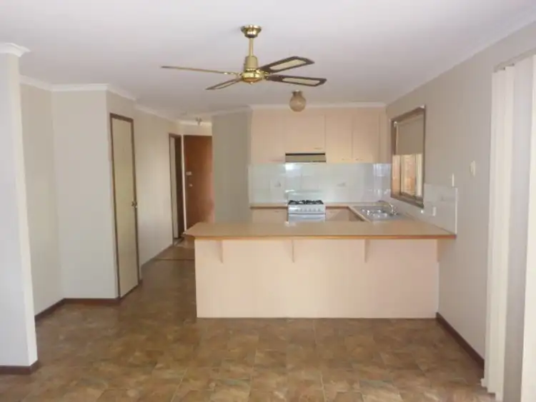 Fifth view of Homely house listing, 6 David Place, Wodonga VIC 3690