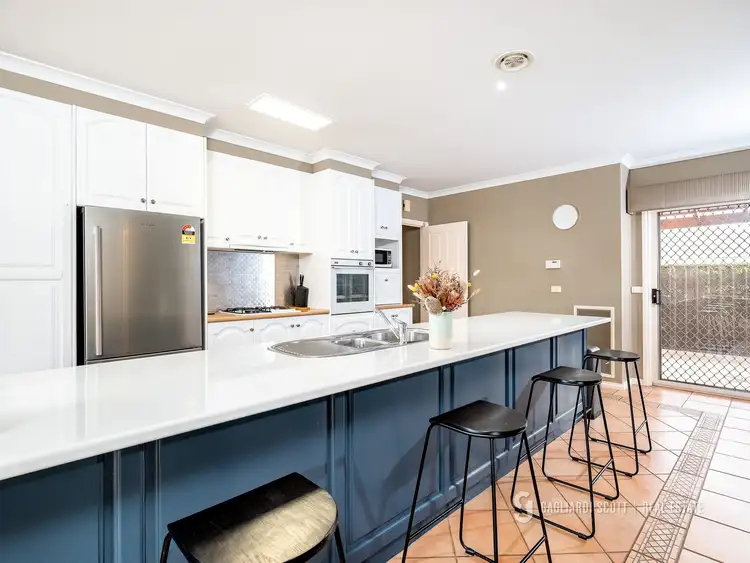 Sixth view of Homely house listing, 2 Polwarth Place, Shepparton VIC 3630