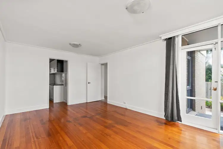 Third view of Homely unit listing, 6/8-10 Kent Road, Pascoe Vale VIC 3044