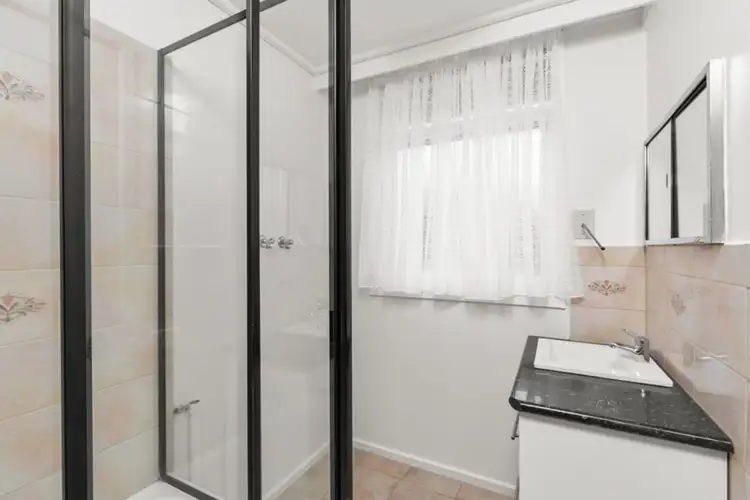 Fifth view of Homely unit listing, 6/8-10 Kent Road, Pascoe Vale VIC 3044