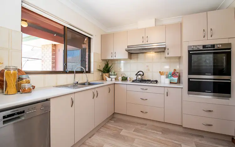3/16 Seaton Terrace, Seaton SA 5023
