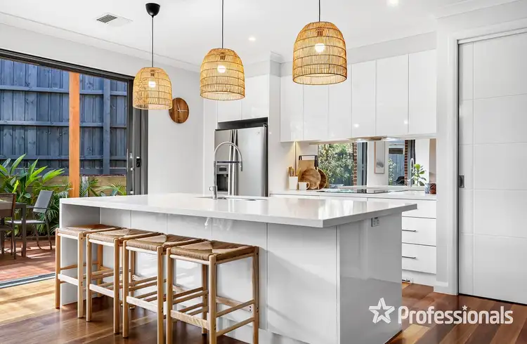 Second view of Homely house listing, 3a Pendle Place, Kilsyth VIC 3137