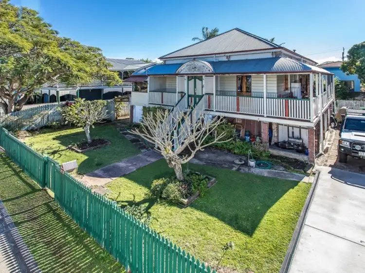 23 Bevington Street, Shorncliffe QLD 4017