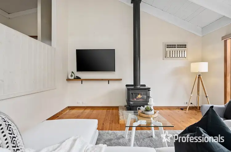 Sixth view of Homely house listing, 3 Corless Close, Mount Evelyn VIC 3796