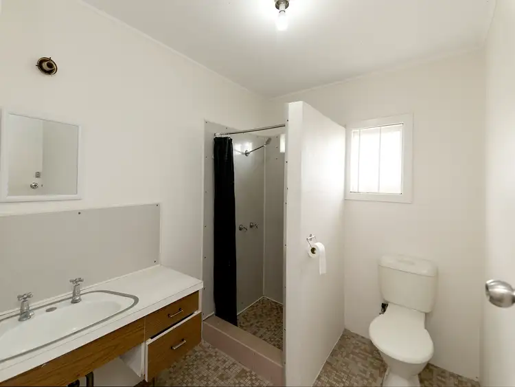 Fifth view of Homely house listing, 10 Lee Road, Darra QLD 4076