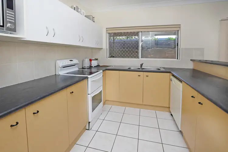 Sixth view of Homely house listing, 8 Feathertop Close, Smithfield QLD 4878