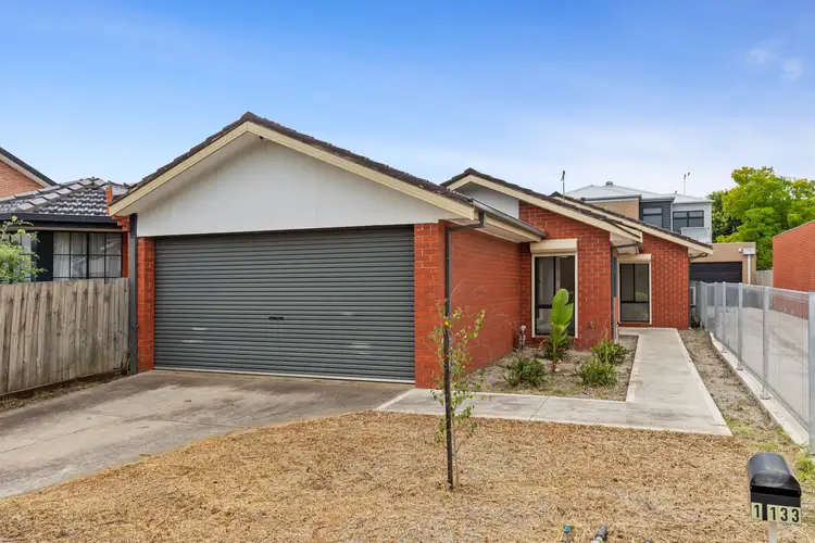 1/133 Moonstone Circuit, St Albans VIC 3021