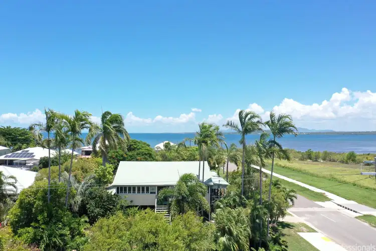 33 Thomas Street, Bowen QLD 4805