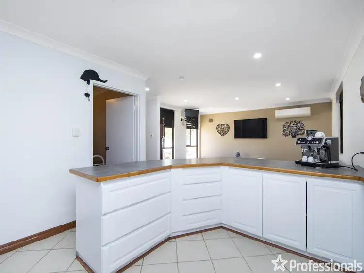 Sixth view of Homely house listing, 81 Calluna Way, Forrestfield WA 6058