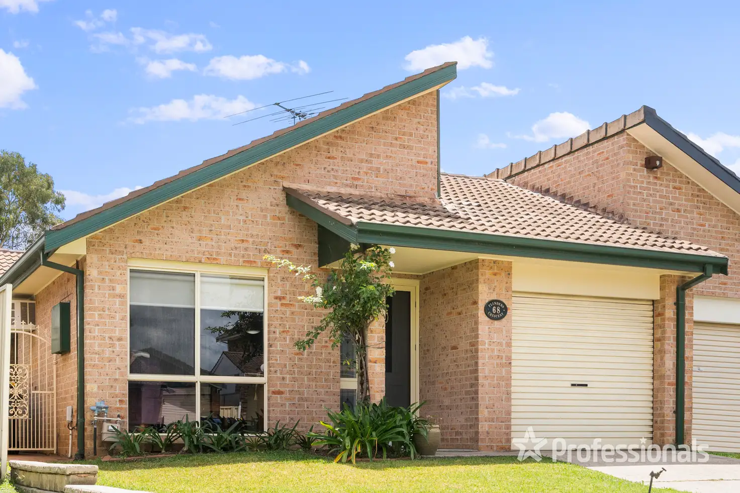 Main view of Homely semi-detached listing, 68 Flinders Crescent, Hinchinbrook NSW 2168