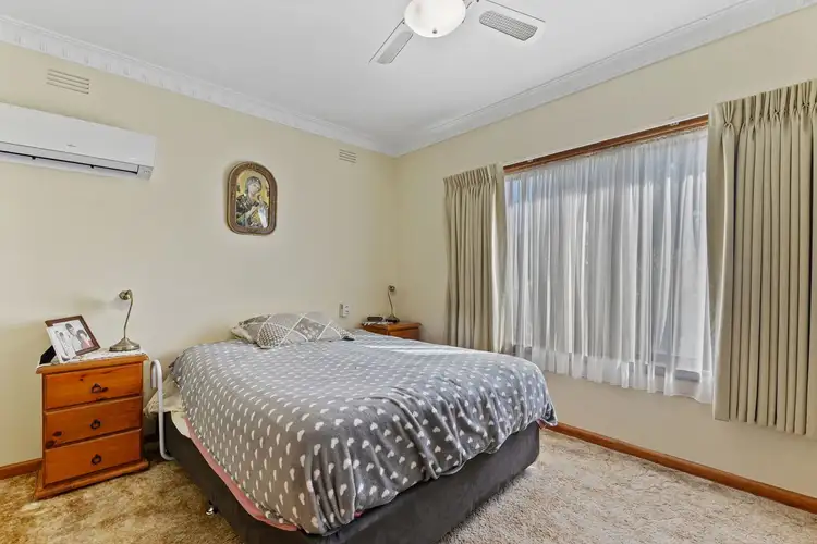 Sixth view of Homely house listing, 25 Cahill Street, White Hills VIC 3550