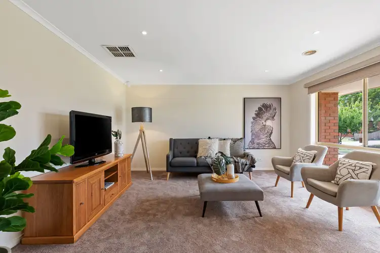 Fifth view of Homely house listing, 7 Renae Way, Sydenham VIC 3037