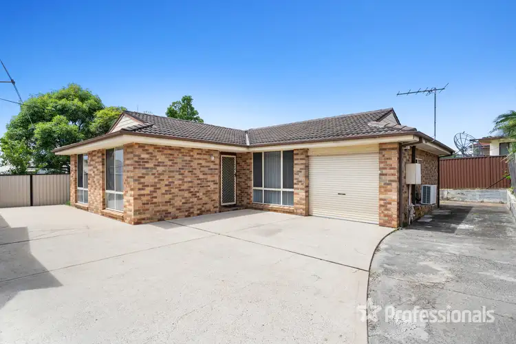 24b Dunrossil Avenue, Casula NSW 2170