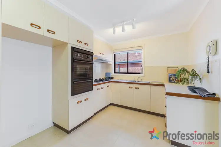 Sixth view of Homely unit listing, 1A Kiwi Retreat, Keilor Downs VIC 3038