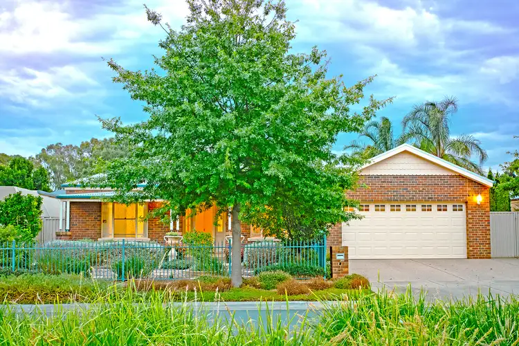 7 Canterbury Avenue, Shepparton VIC 3630