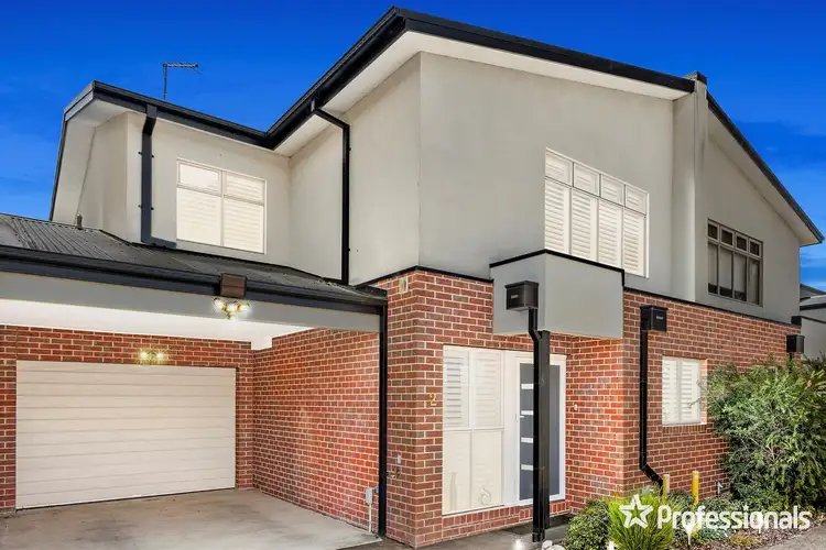 2 Raffaele Close, Lilydale VIC 3140