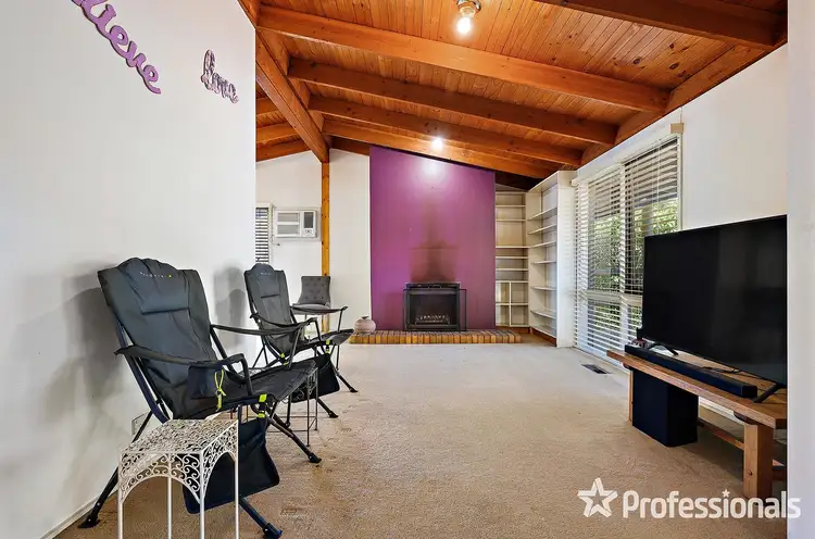 Sixth view of Homely house listing, 3 Daymar Drive, Mooroolbark VIC 3138