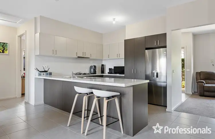 17a Nolan Avenue, Mooroolbark VIC 3138