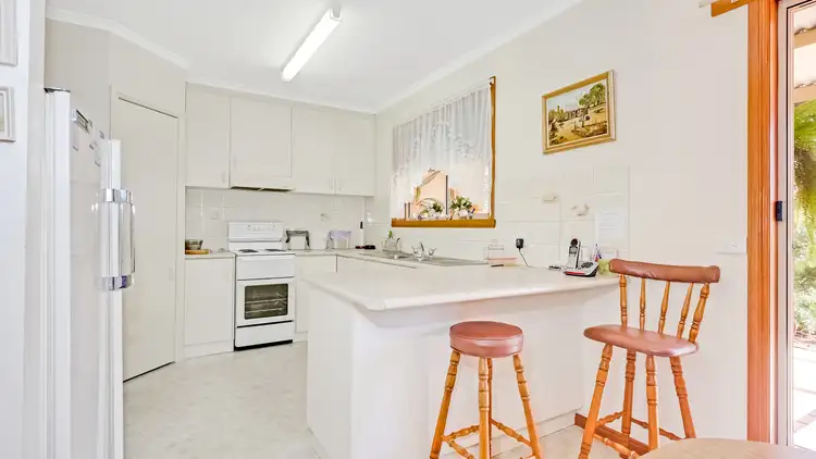 Third view of Homely unit listing, 5 Nightingale Close, Mooroopna VIC 3629