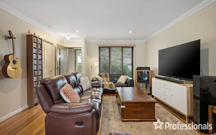 Second view of Homely unit listing, 4 Byron Road, Kilsyth VIC 3137