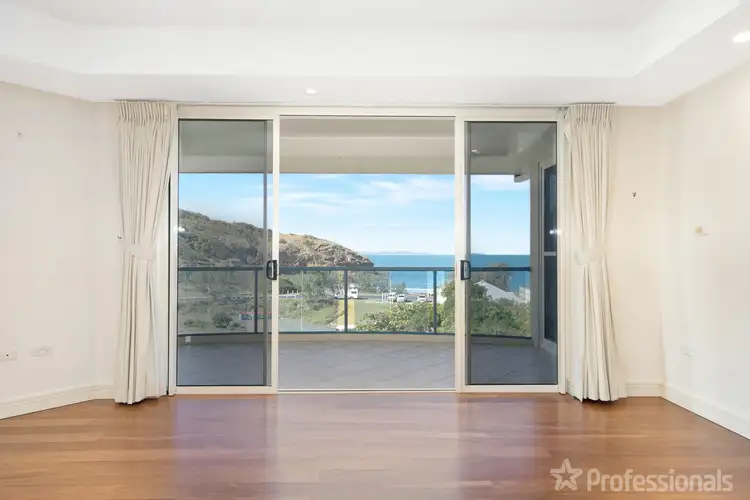 Second view of Homely unit listing, 4/12-14 Breakwater Drive, Rosslyn QLD 4703