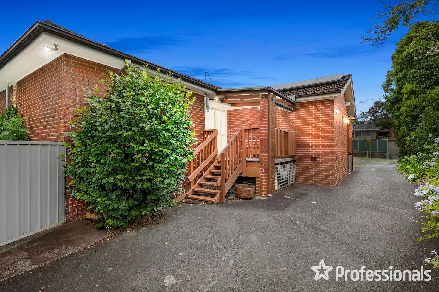 Main view of Homely house listing, 17 Myoora Drive, Mooroolbark VIC 3138