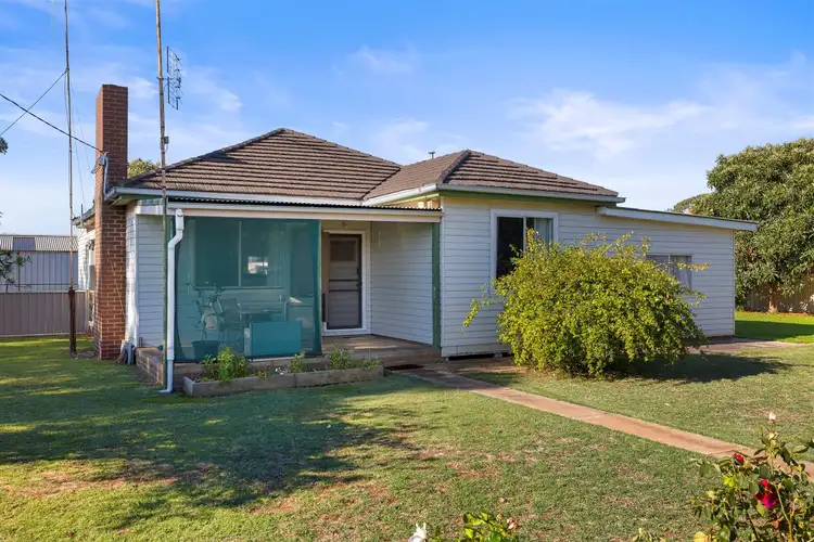 31 Lyons Street, Newbridge VIC 3551