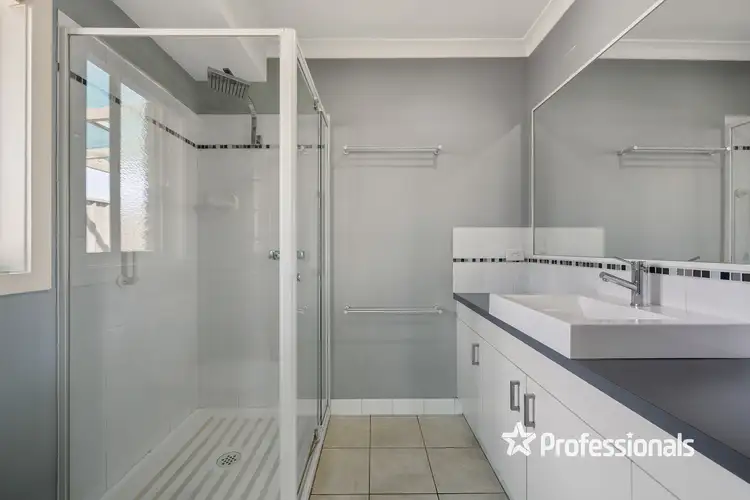 Sixth view of Homely house listing, 9 Donelan Court, Wodonga VIC 3690