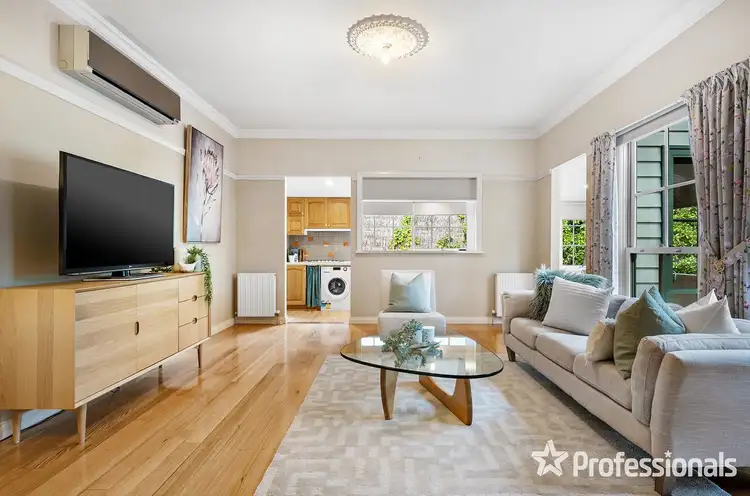 Sixth view of Homely house listing, 6 Aqueduct Avenue, Mount Evelyn VIC 3796