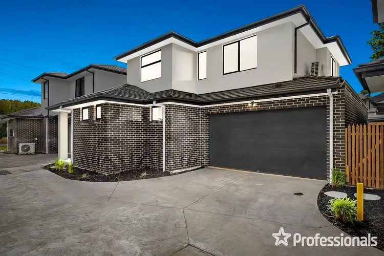 2 & 3/6 Lomond Avenue, Kilsyth VIC 3137