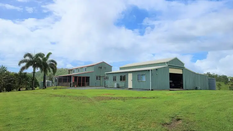 9824 Bruce Highway, Bloomsbury QLD 4799