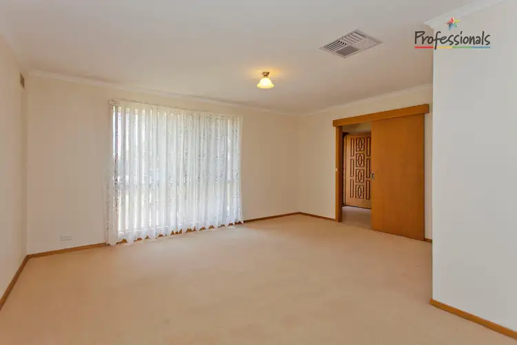 Fifth view of Homely house listing, 23 Garnet Circuit, Wodonga VIC 3690