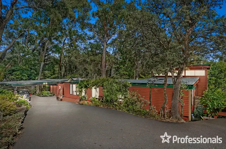 22 Warrawee Road, Mount Evelyn VIC 3796