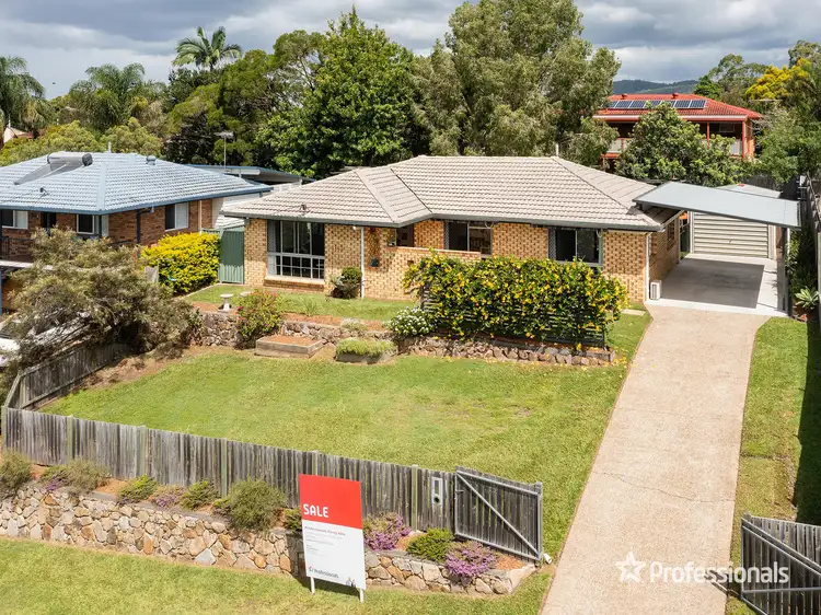 8 Casita Court, Arana Hills QLD 4054