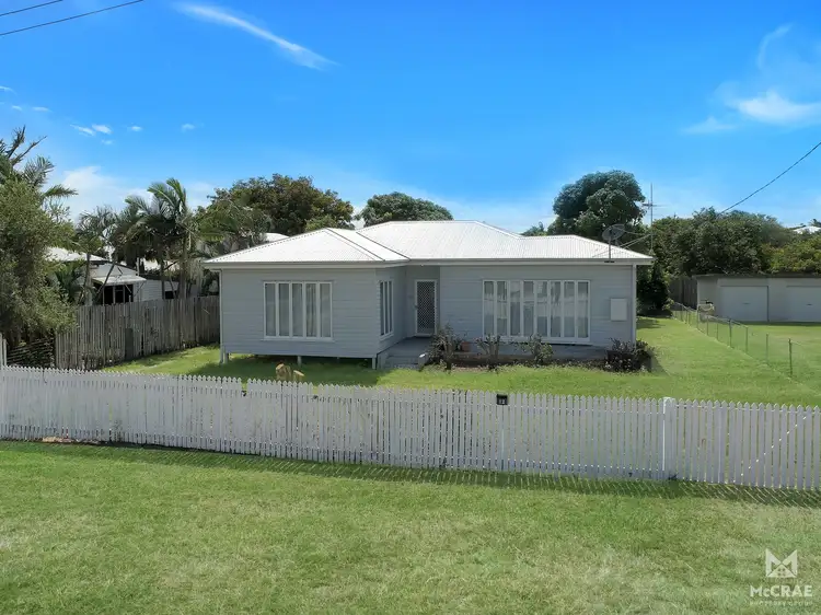 12 Korah Street, Bowen QLD 4805
