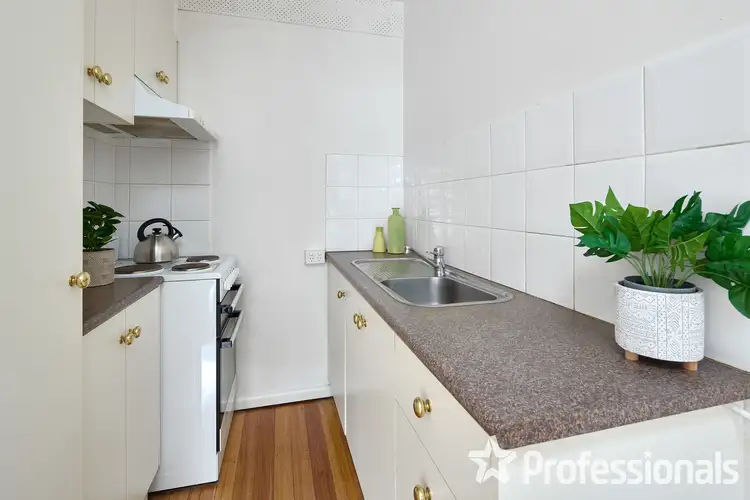 Fourth view of Homely apartment listing, 2/46 Rosanna Street, Carnegie VIC 3163