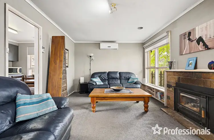Fifth view of Homely house listing, 15 Dryden Concourse, Mooroolbark VIC 3138