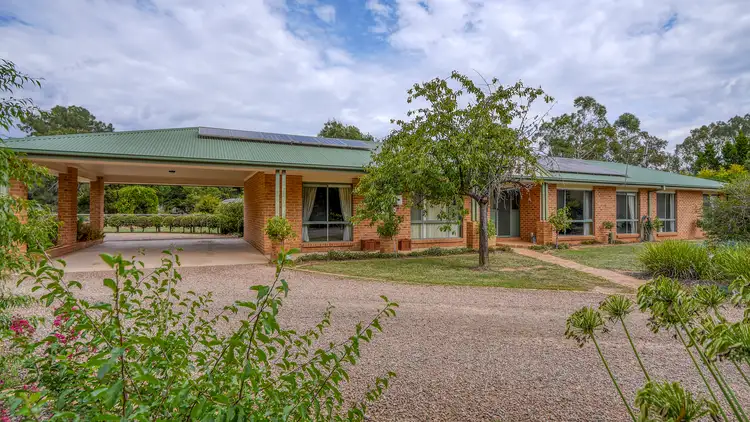 Second view of Homely rural property listing, 4 Evelyn Court, Toolamba VIC 3614